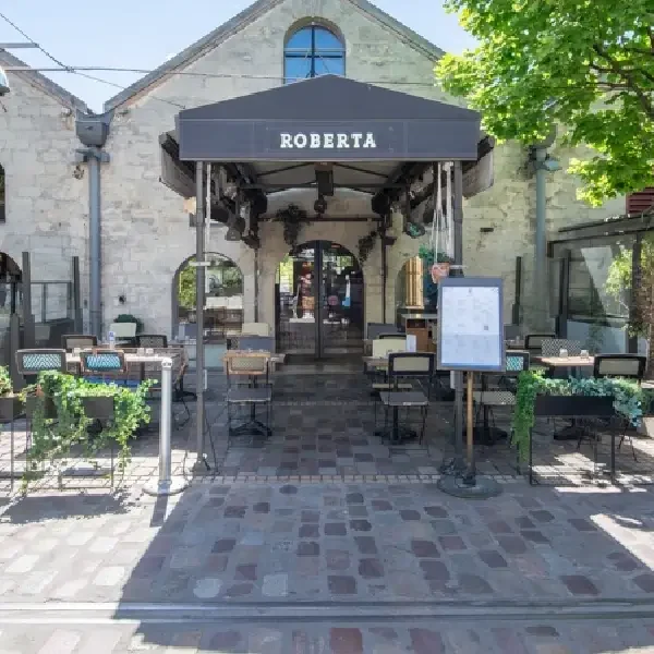 roberta-1